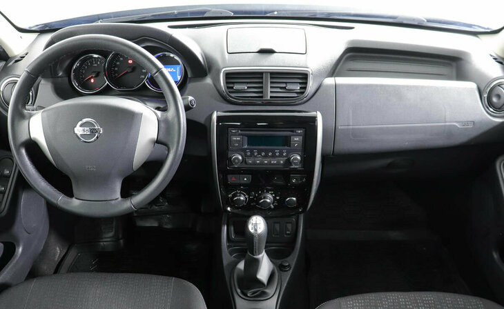 Nissan Terrano - Фото 6