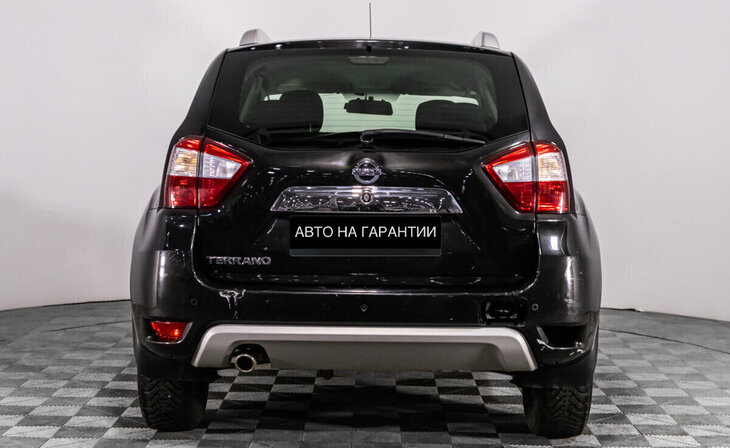 Nissan Terrano - Фото 3