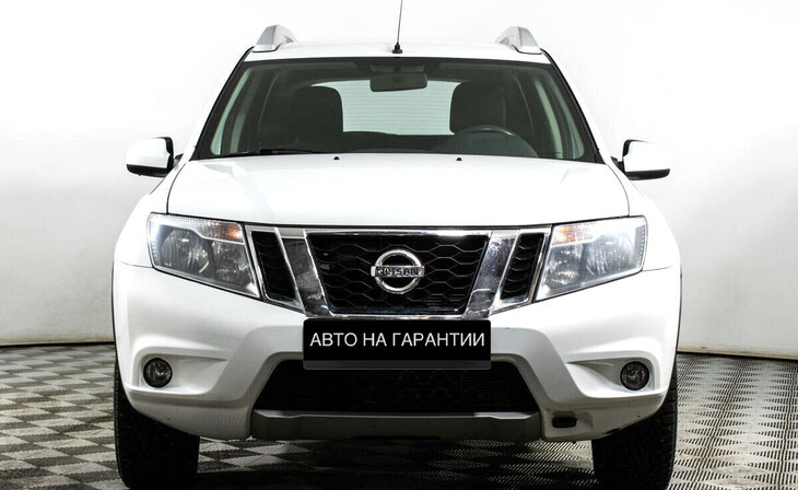 Nissan Terrano - Фото 1