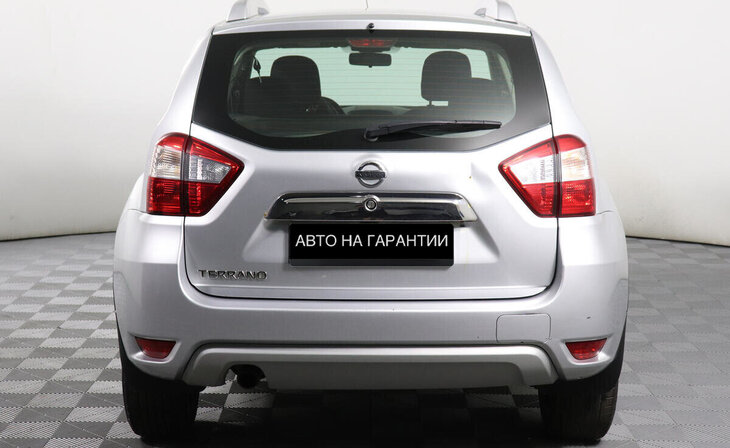 Nissan Terrano - Фото 3