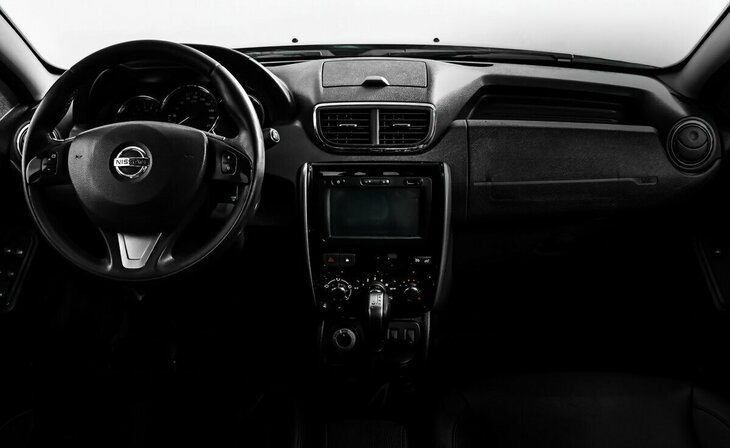 Nissan Terrano - Фото 6