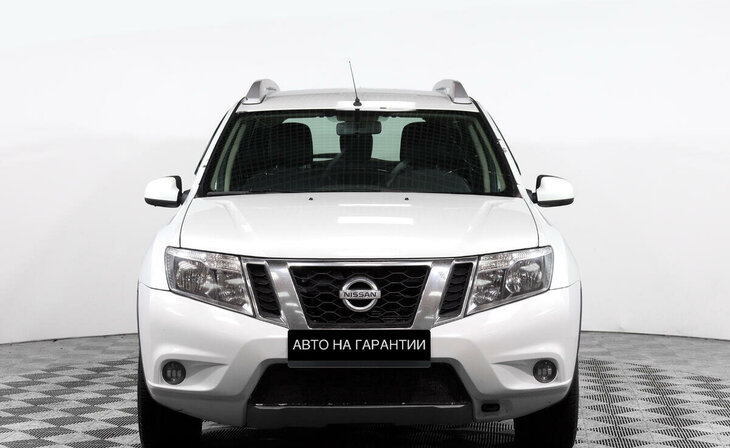 Nissan Terrano - Фото 1