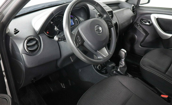 Nissan Terrano - Фото 5