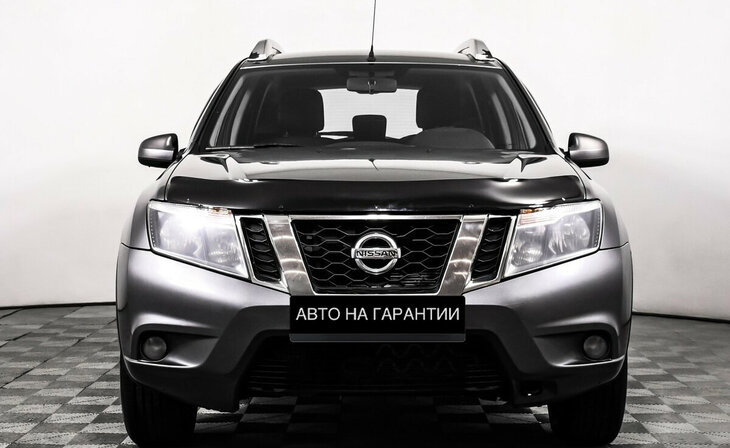 Nissan Terrano - Фото 1