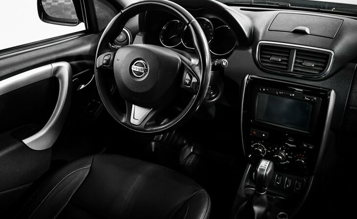 Nissan Terrano - Фото 6