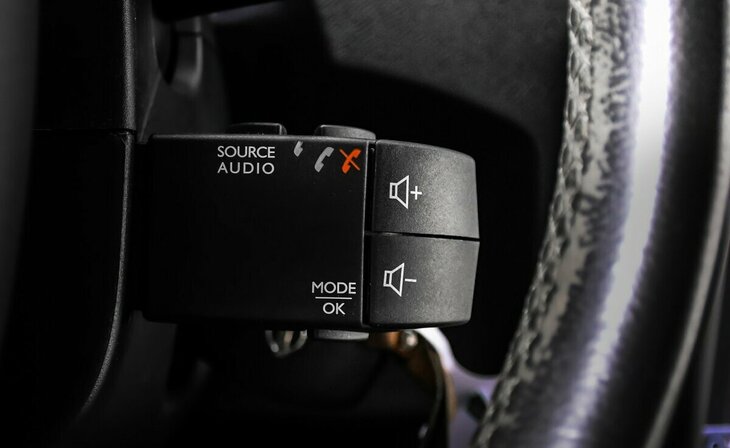 Nissan Terrano - Фото 8