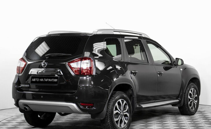 Nissan Terrano - Фото 4