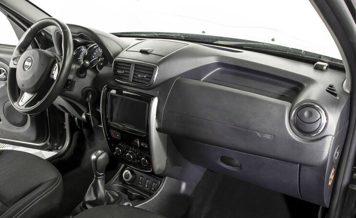 Nissan Terrano - Фото 6