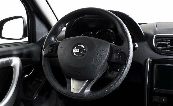 Nissan Terrano - Фото 10