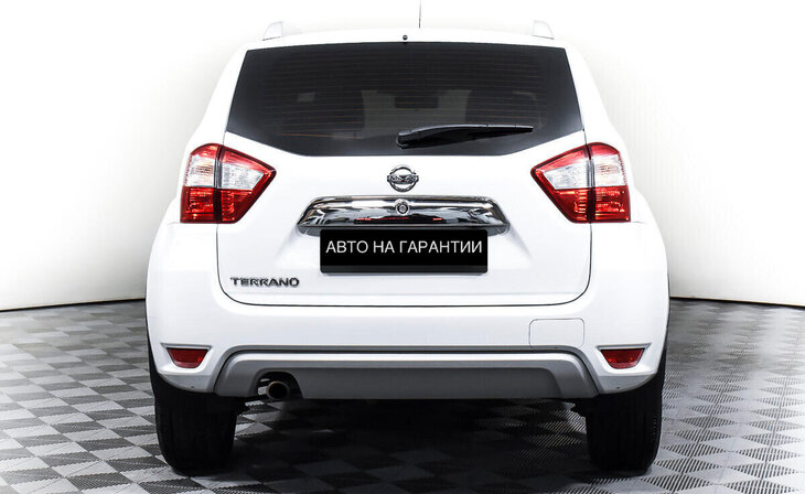 Nissan Terrano - Фото 5