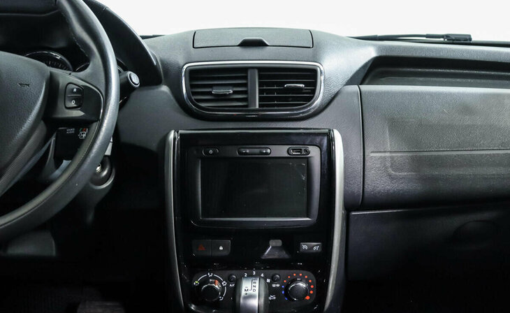 Nissan Terrano - Фото 7