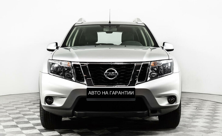 Nissan Terrano - Фото 1