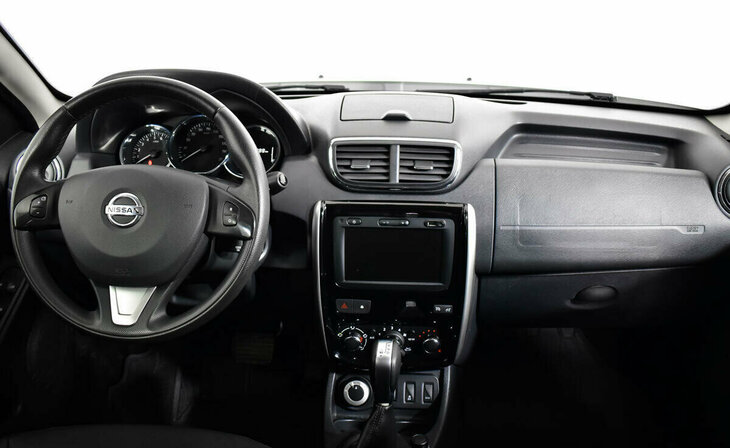 Nissan Terrano - Фото 7