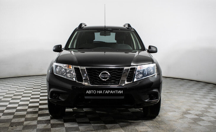 Nissan Terrano - Фото 1