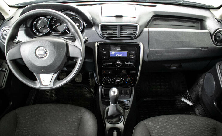 Nissan Terrano - Фото 5