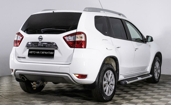 Nissan Terrano - Фото 2