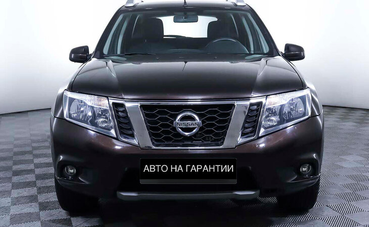 Nissan Terrano - Фото 1