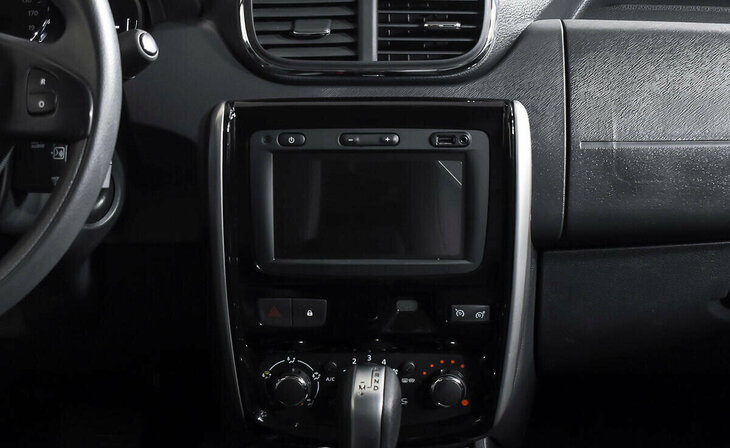 Nissan Terrano - Фото 11