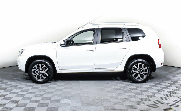 Nissan Terrano - Фото 2