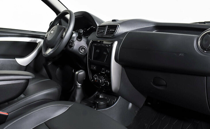 Nissan Terrano - Фото 7