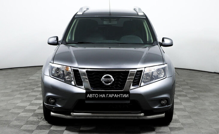 Nissan Terrano - Фото 1