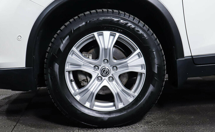 Nissan X-Trail - Фото 10