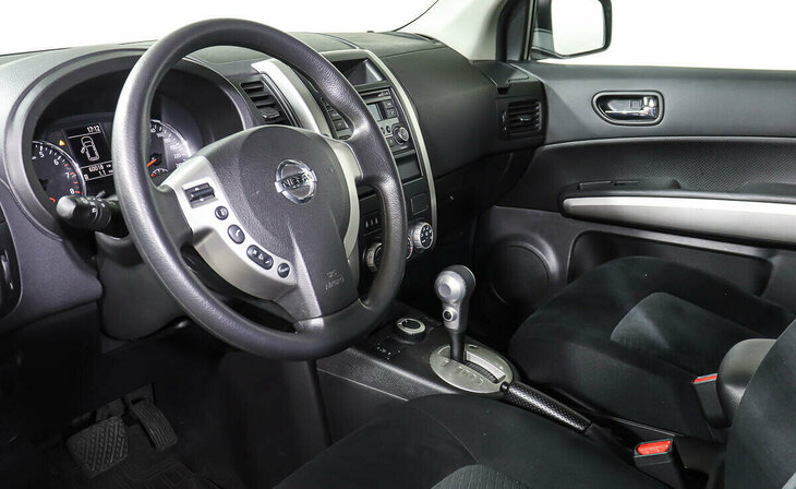 Nissan X-Trail - Фото 10