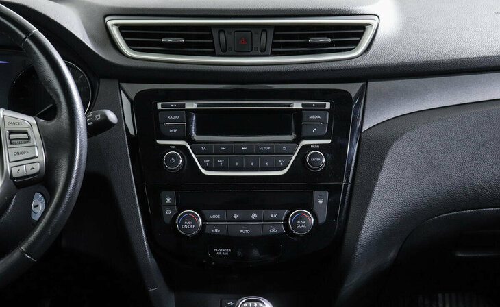 Nissan X-Trail - Фото 8