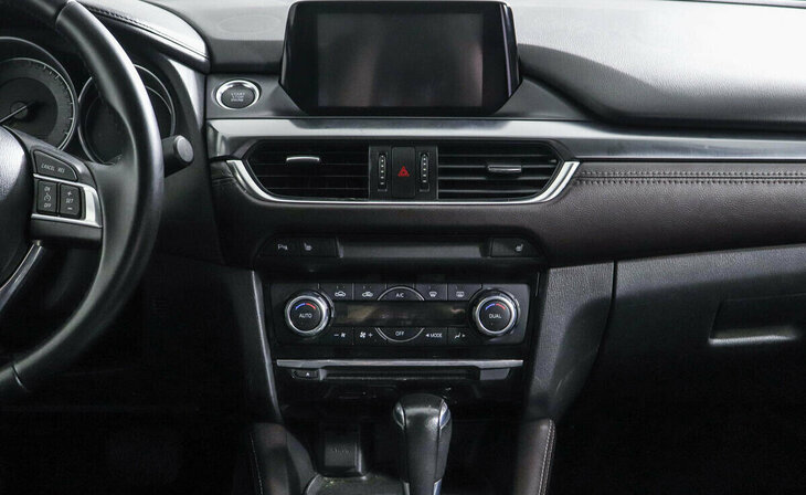 Mazda 6 - Фото 8