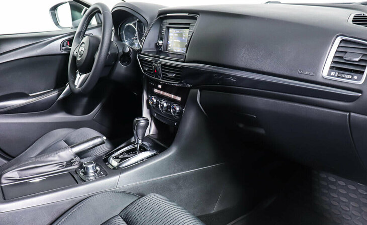 Mazda 6 - Фото 8