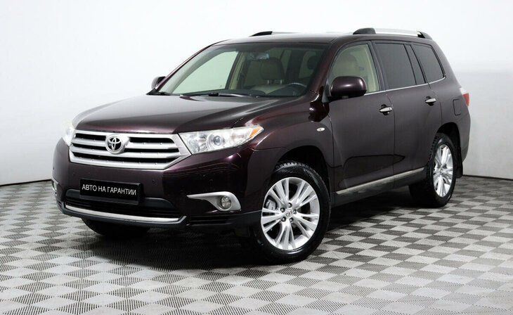 Toyota Highlander - Фото 0