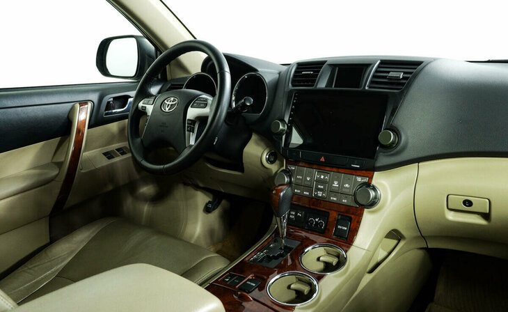 Toyota Highlander - Фото 7