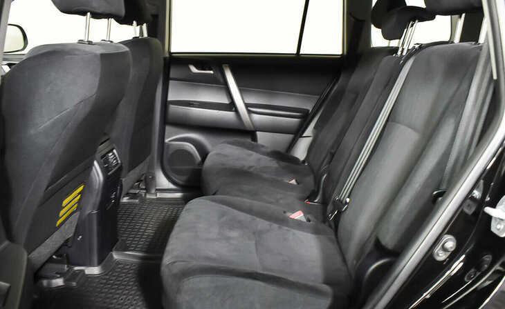 Toyota Highlander - Фото 15
