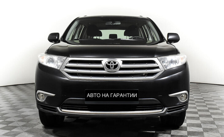 Toyota Highlander - Фото 1