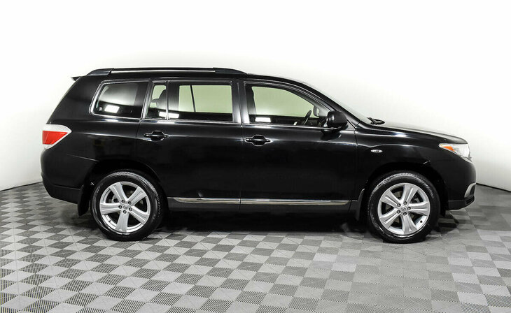 Toyota Highlander - Фото 3