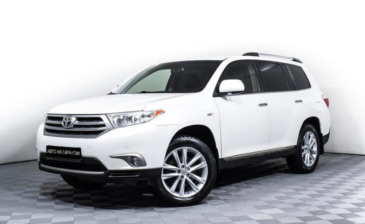 Toyota Highlander - Фото 0