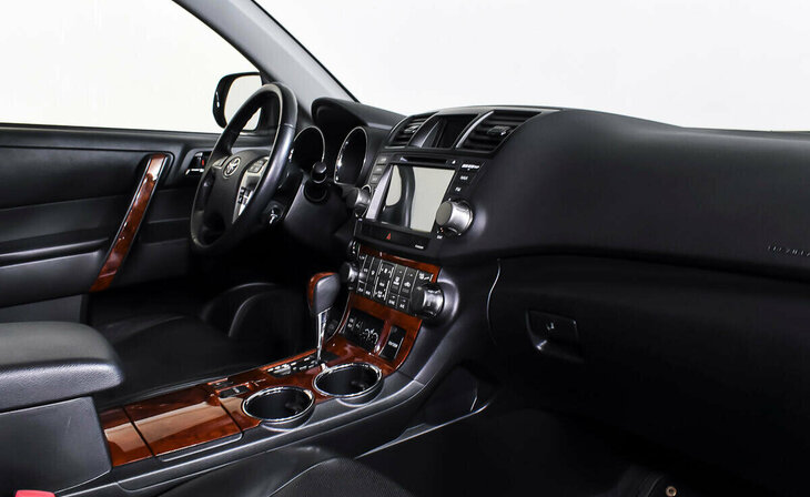 Toyota Highlander - Фото 8
