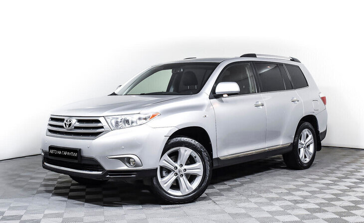 Toyota Highlander - Фото 0