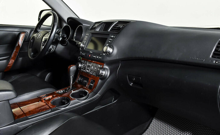 Toyota Highlander - Фото 7