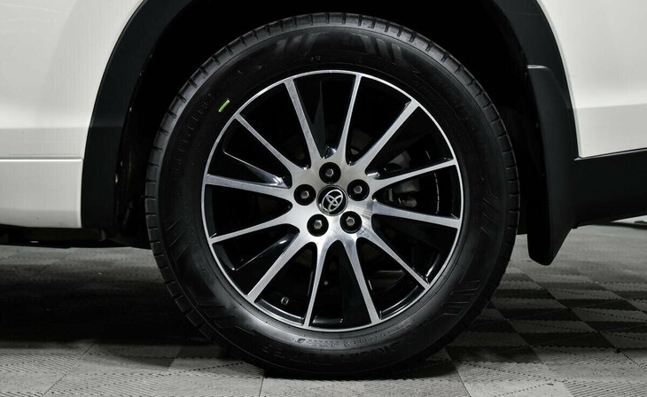 Toyota Highlander - Фото 7