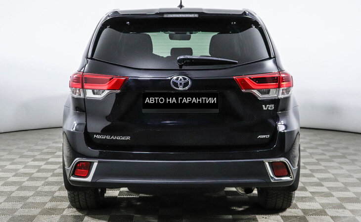 Toyota Highlander - Фото 3