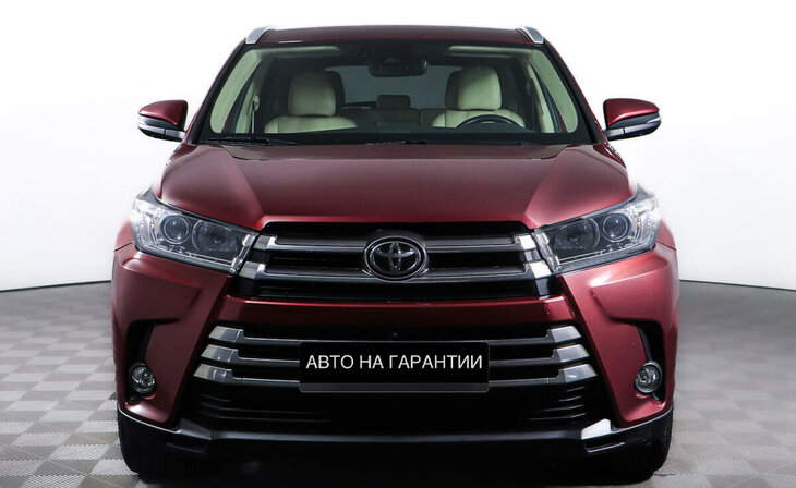 Toyota Highlander - Фото 1