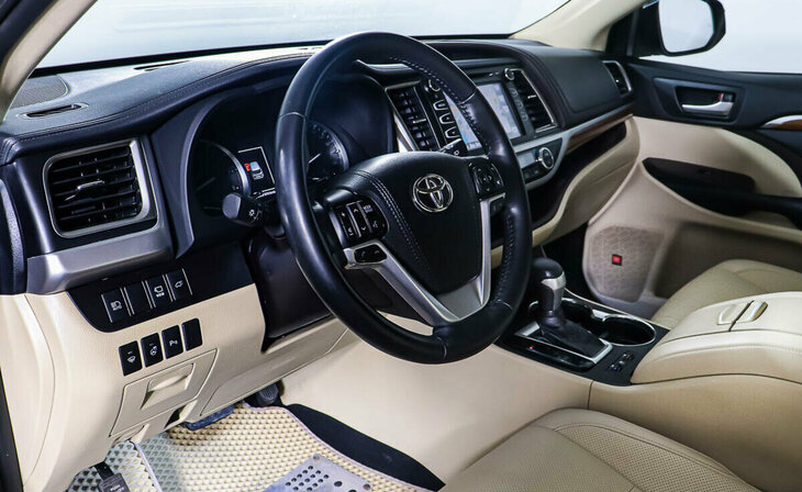 Toyota Highlander - Фото 8
