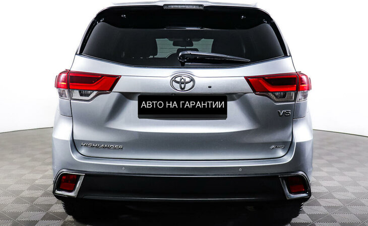 Toyota Highlander - Фото 5