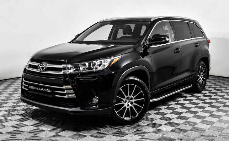 Toyota Highlander - Фото 0