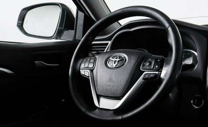 Toyota Highlander - Фото 10
