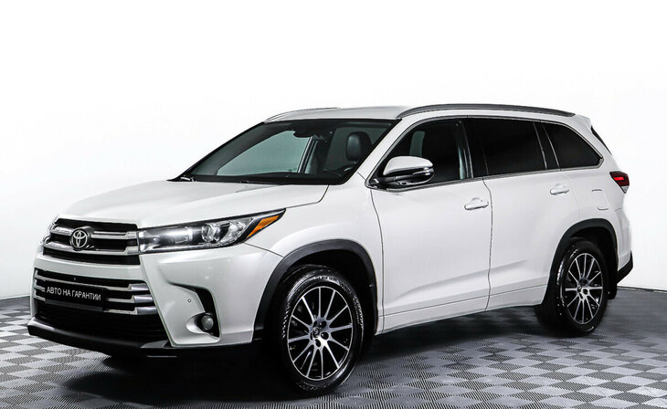 Toyota Highlander - Фото 0