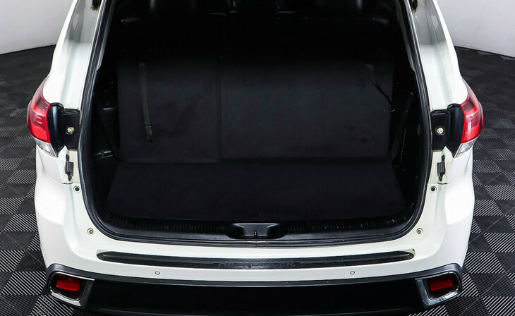 Toyota Highlander - Фото 22