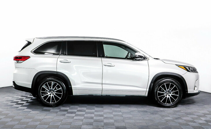 Toyota Highlander - Фото 3