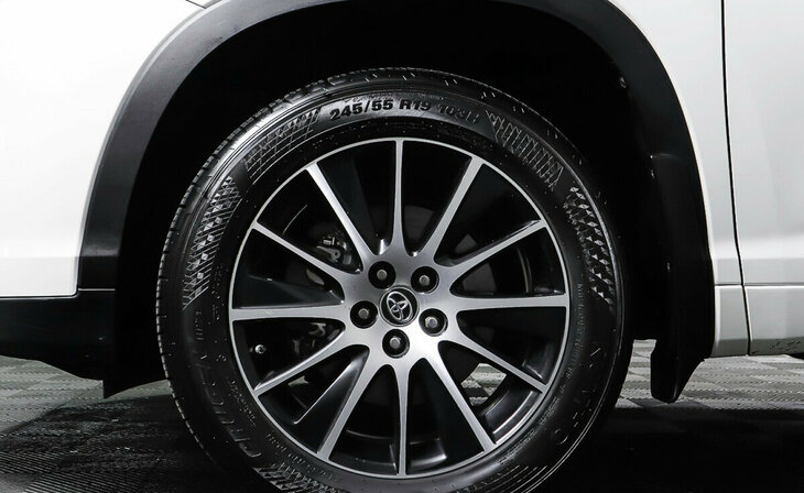 Toyota Highlander - Фото 6